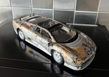 Maisto 1/18 Jaguar Xj220