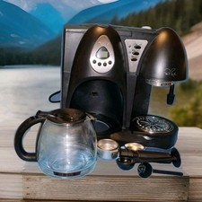 Coffee Machine & Built In Milk Frother 