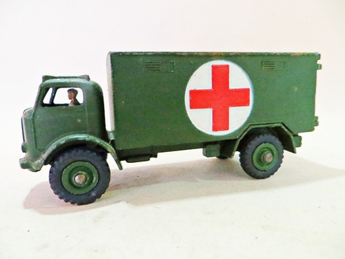 Dinky 626 ford ambulance - 'ford,