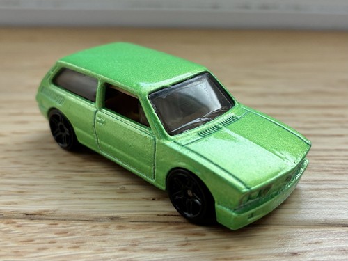 Hotwheels volkswagen brasilia - volkswagen,
