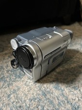 Sony DCR-TRV255E Digital 8 Camcorder - With Sony Charger, Case and Spare Battery