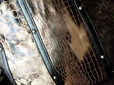 SUPER STYLISH LADIES BROWN FAUX LEATHER & FUR HANDBAG BUENO EXCELLENT CONDITION