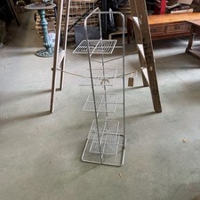 metal pan stand