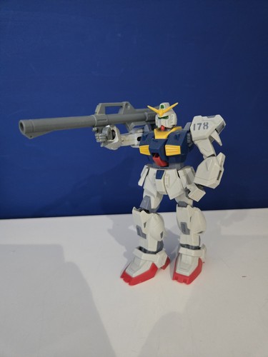 Bandai gundam wing - gundam,