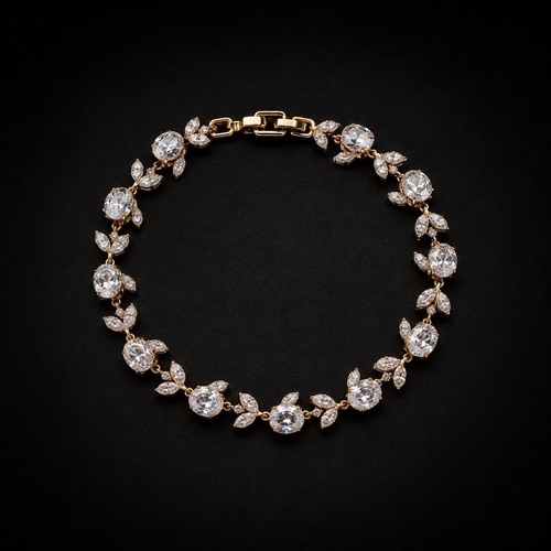 Gold tone clear crystal oval - clear,
