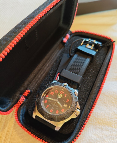 Luminox manta ray carbonox - ***luminox,