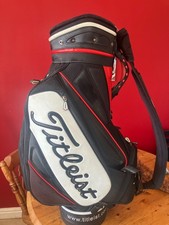 Titleist Tour Golf Staff Bag Black, 6-Way divider, rainhood, very good all zips