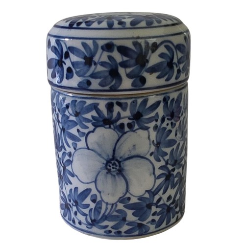 Vintage chinoiserie blue white - vintage,