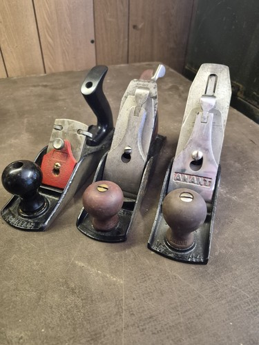 Vintage woodworking planes job - planes,