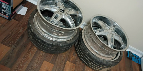 Set four velocity - four, wheels