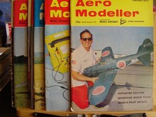 JOB LOT X 8 AEROMODELLER MODEL