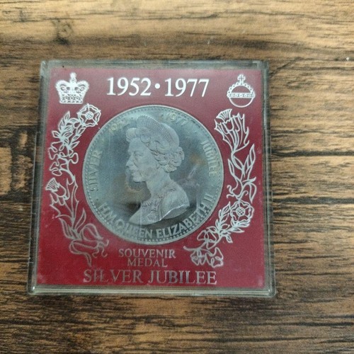 Queen elizabeth silver jubilee - queen,