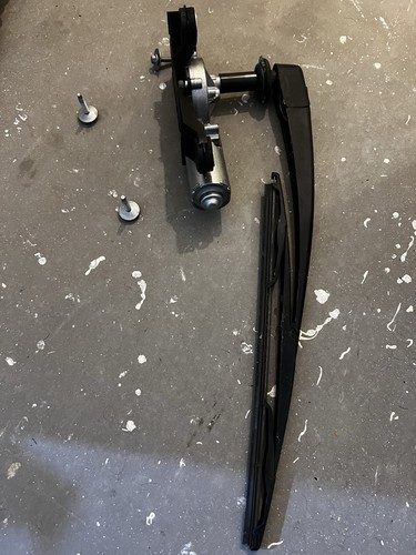 Ford galaxy rear wiper motor - rear,