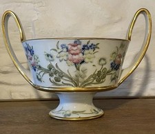 Twin Handled MacIntyre
