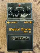 BOSS Metal Zone MT-2 Guitar Effector