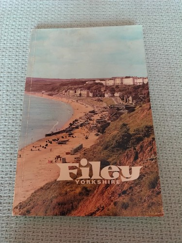 Filey yorkshire 1973 - filey,