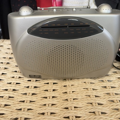 Bush signature radio - bush,