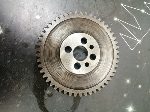 Leyland 680 camshaft gear - ,
