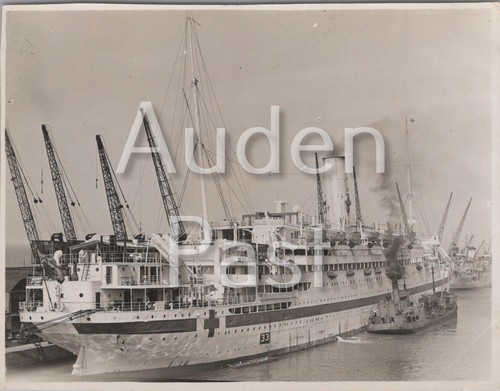 Hospital ship atlantis - ship, at