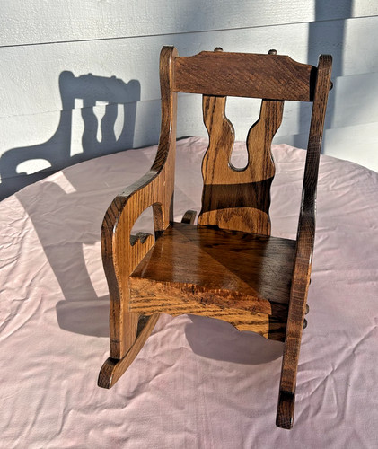 Vintage solid oak doll - , doll's