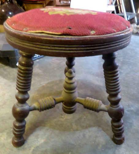 Antique ladies oak - ,