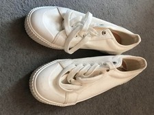 canvas shoes pumps training Size 5 / 38 BNWT Florence & Fred