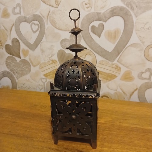 Contemporary morroccan metal - contemporary,
