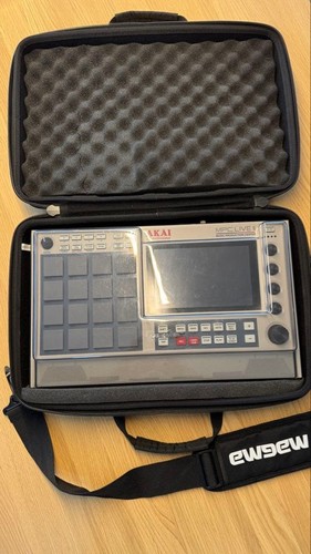 Akai mpc live retro - ii, edition