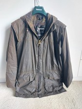 Barbour Classic Durham Waxed Jacket C36/91cm Olive