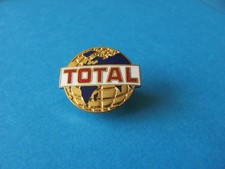 Total World Wide pin badge