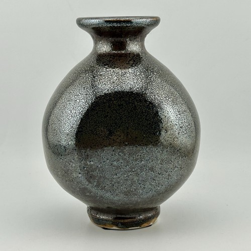 Wayne ngan stoneware vase - wayne,
