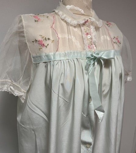 Vtg 50s mint green sheer - 40,