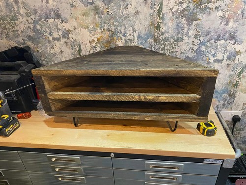 Corner stand unit - stand/tv,