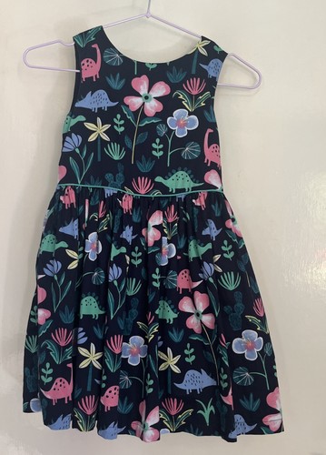 Navy blue sleeveless - m&s,