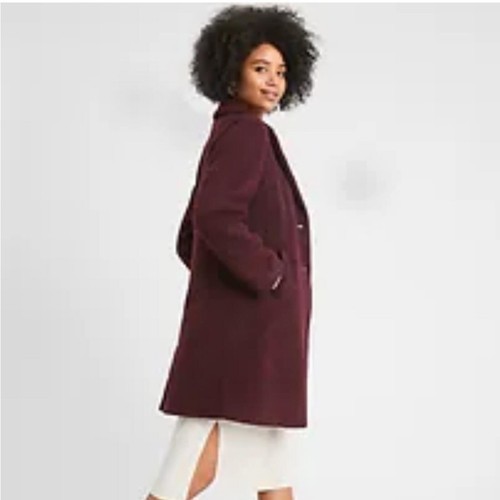 Banana republic factory - banana,