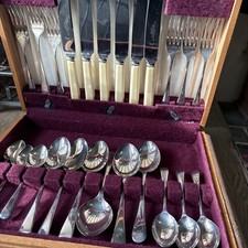 Setting for 6 Osbury Silver Plate canteen cutlery  