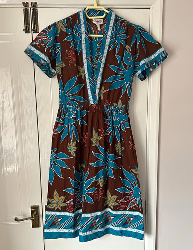 Vintage vickie california - v,