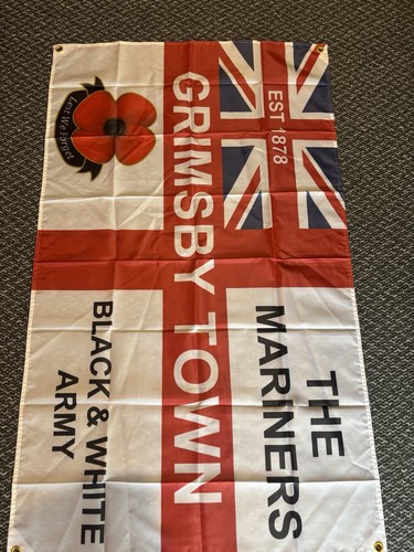 Grimsby town flag 5ft 3ft - 5ft,