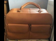 PacaPod Madison Leather