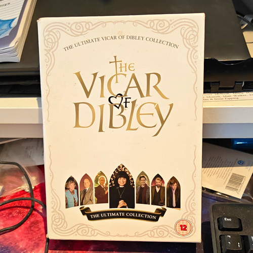 Universal the vicar dibley - universal,