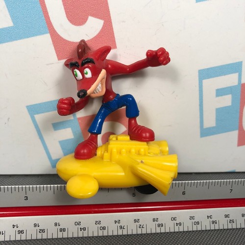 Crash bandicoot hardees kids - crash,
