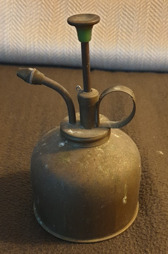 Vintage brass thumb - vintage, pump
