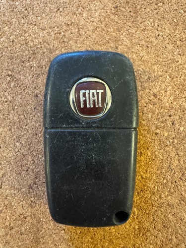 Fiat button remote flip - remote, key