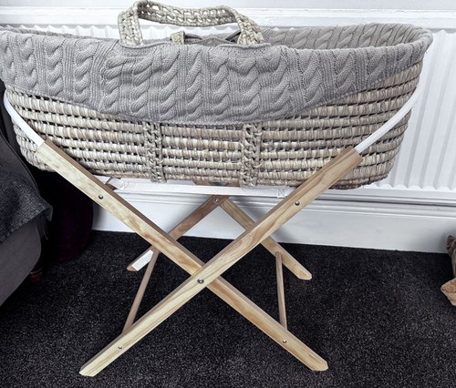 Cable knit wicker - knit, basket