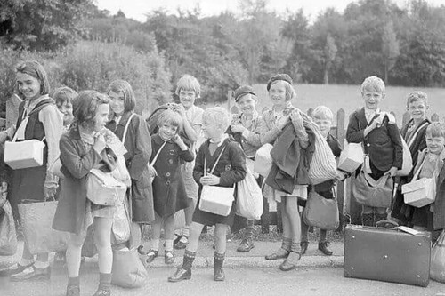 Ww2 british home front blitz - ww2,