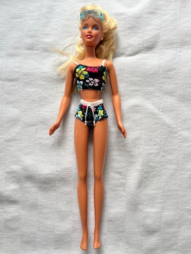 Mattel barbie hawaii skipper - mattel,