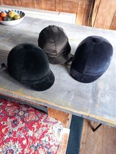 RIDING HATS X3 LIGHT USE.