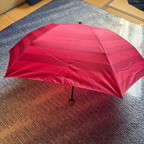 Burberry folding umbrella - burberry,