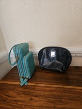 Set of 2 - Guess Animal Print