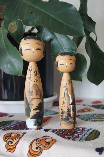 Japanese vintage kokeshi dolls